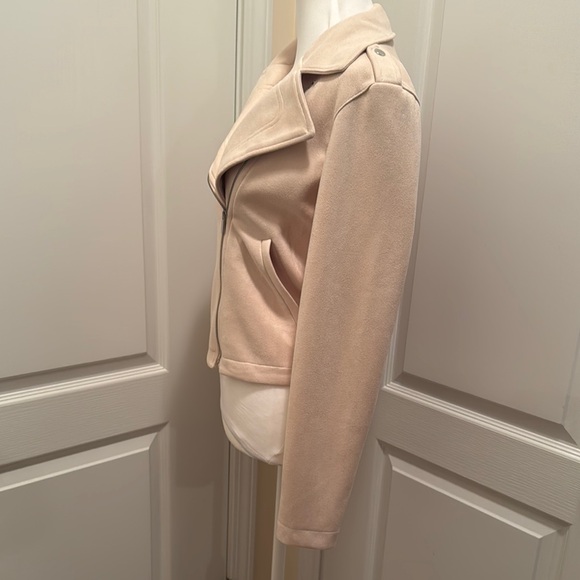 LC Lauren Conrad Cream Faux Suede Moto Jacket - Size XS - Picture 3 of 9